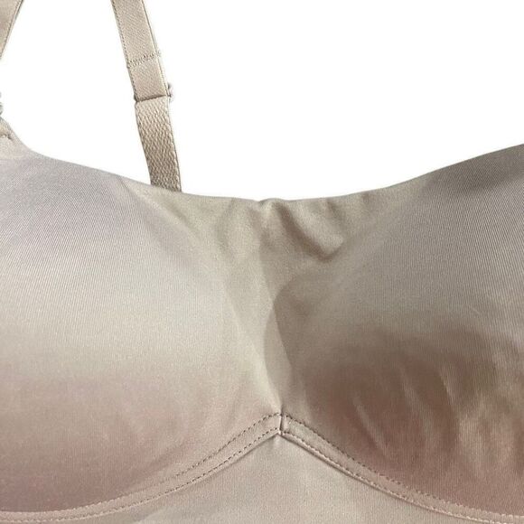 Warners size 34 C light purplish tan tshirt bra - Picture 2 of 4